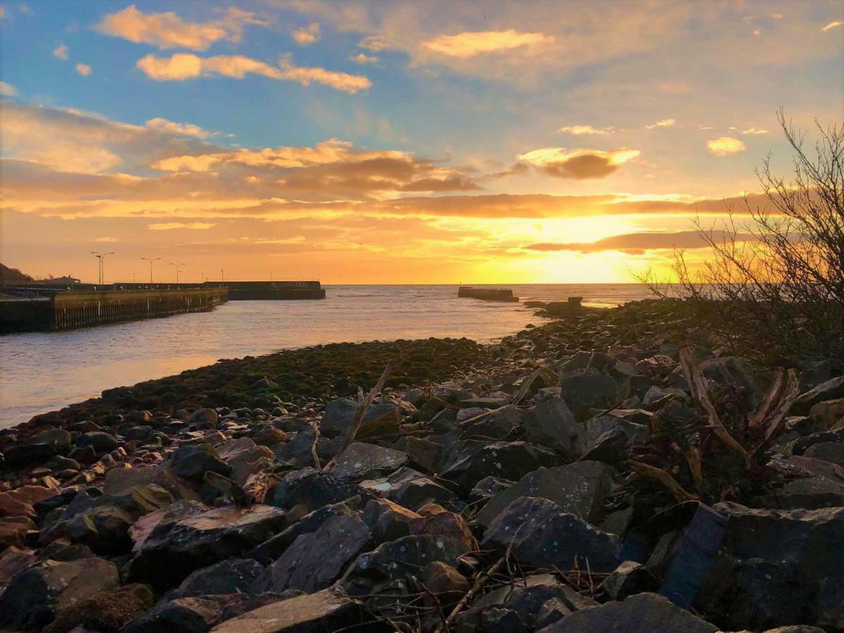 Sea Song, Selkie House Bed & Breakfast Helmsdale Dış mekan fotoğraf